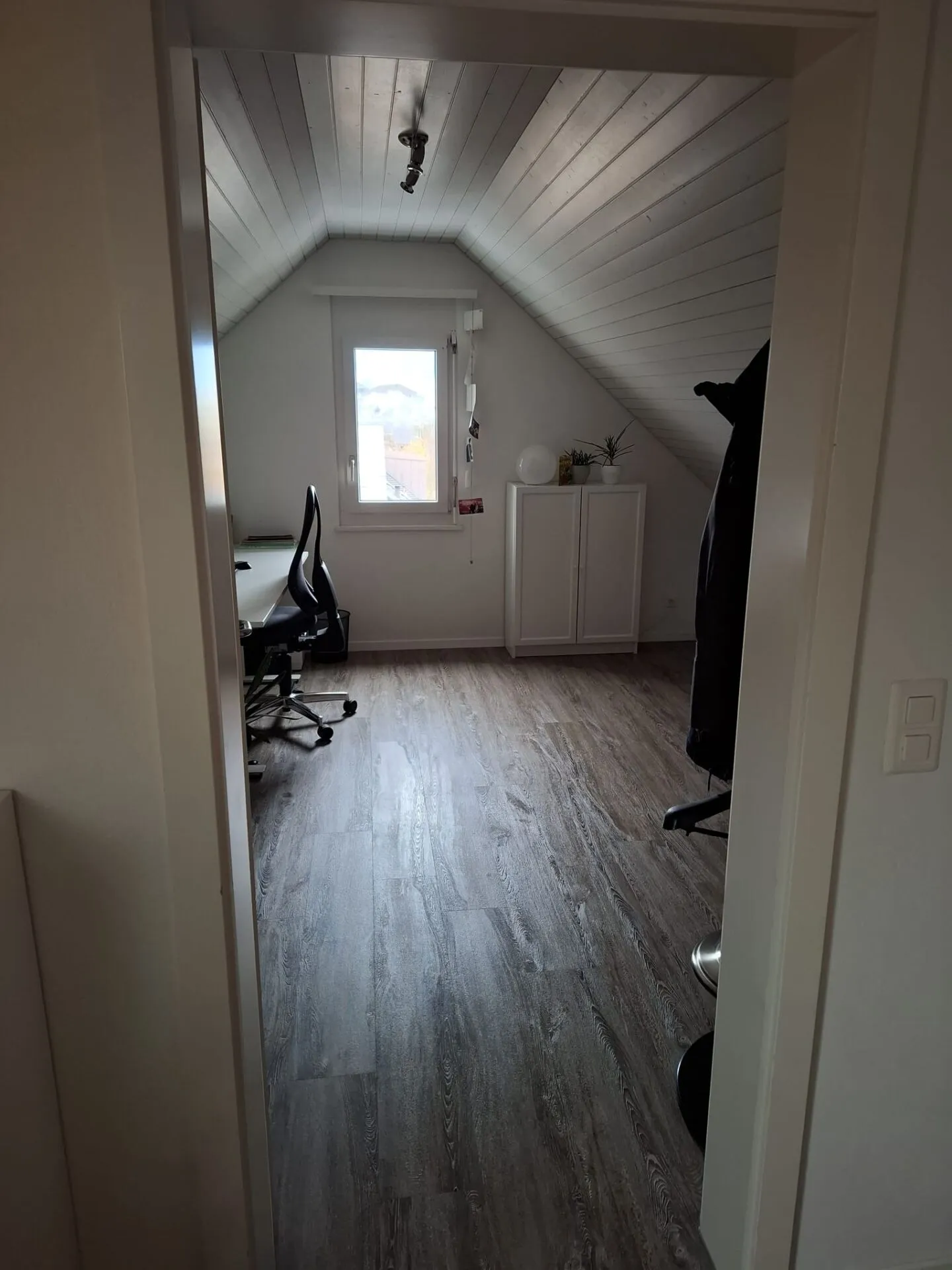 Zentral gelegene 3 1/2 Zi-Maisonette-Dachwohnung - Foto 5 von 9