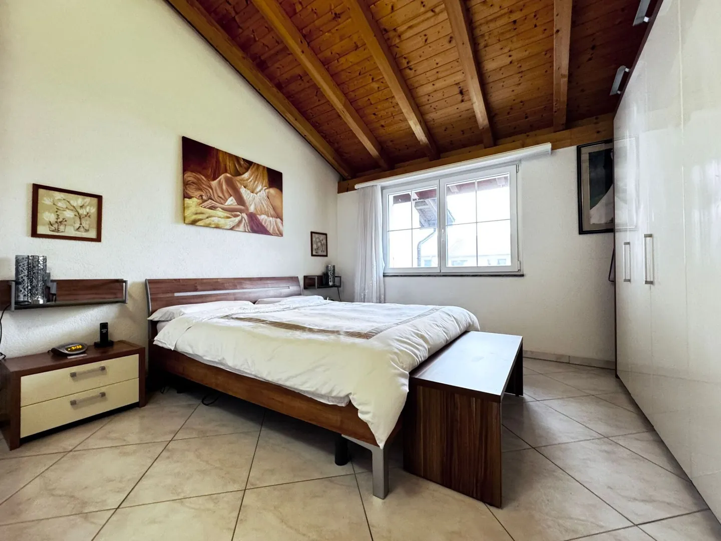 Casa a schiera di 4,5 stanze ben tenuta con giardino, area salotto e forno per pizza - incl. 1 posto auto in garage e 1 posto auto esterno - Foto 26 di 31