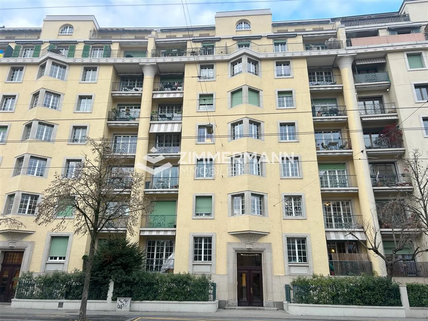 Apartment for rent - Photo 1 of 10