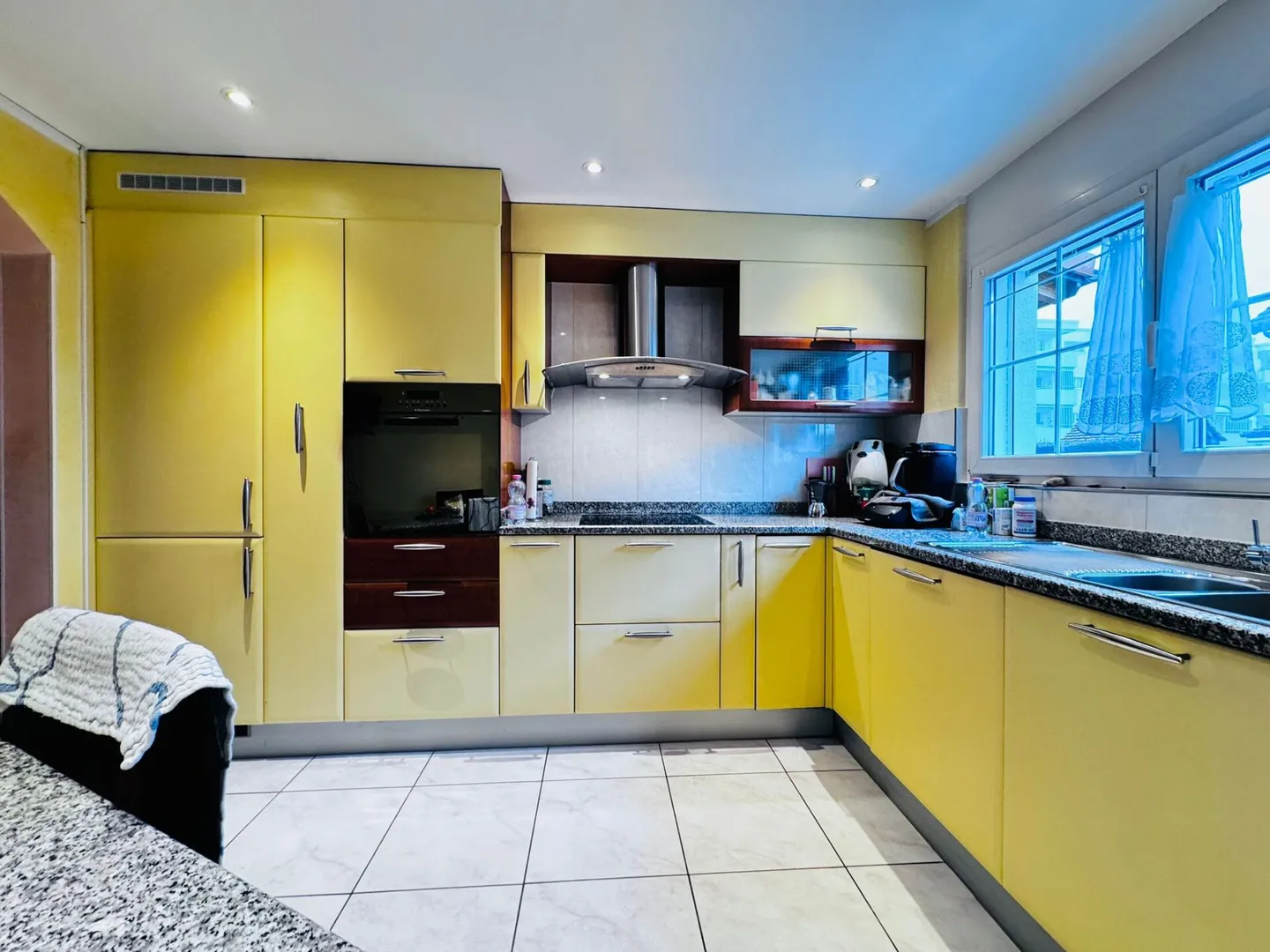 Casa a schiera di 4,5 stanze ben tenuta con giardino, area salotto e forno per pizza - incl. 1 posto auto in garage e 1 posto auto esterno - Foto 18 di 31