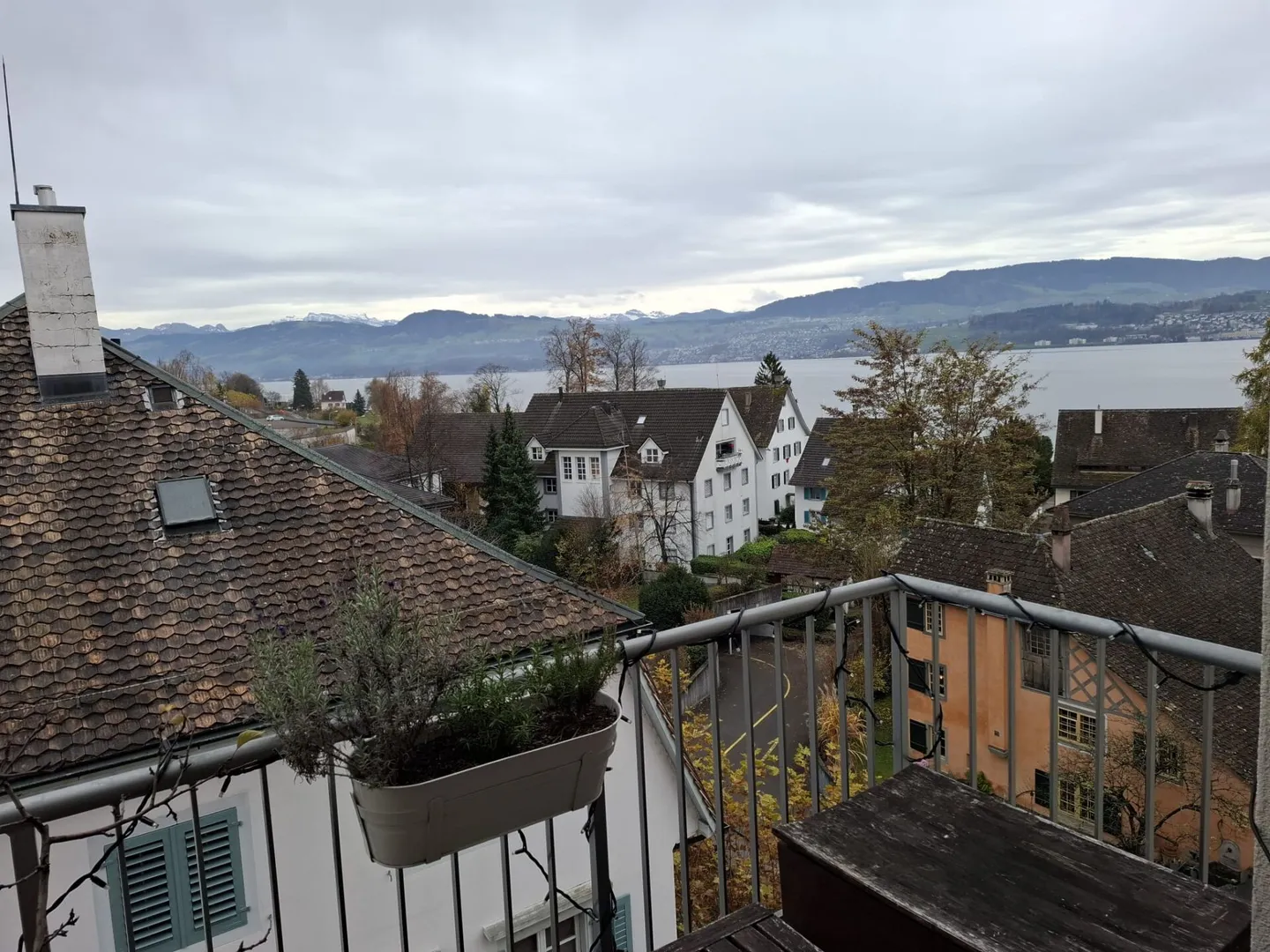 Zentral gelegene 3 1/2 Zi-Maisonette-Dachwohnung - Foto 8 von 9