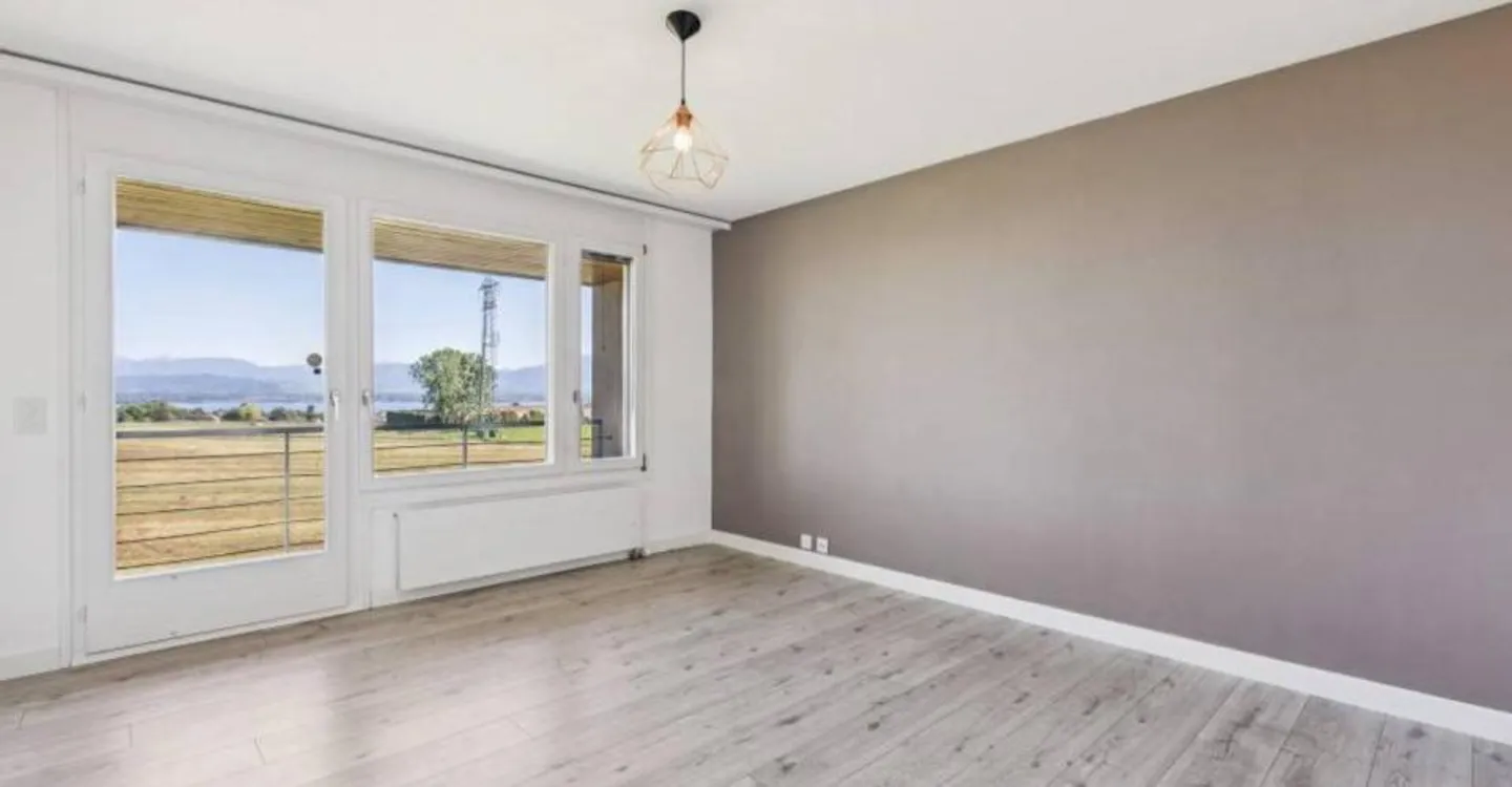 EXKLUSIVITÄT Außergewöhnliche Villa mit Seeblick nur wenige Schritte von der internationalen Schule entfernt - Foto 8 von 13