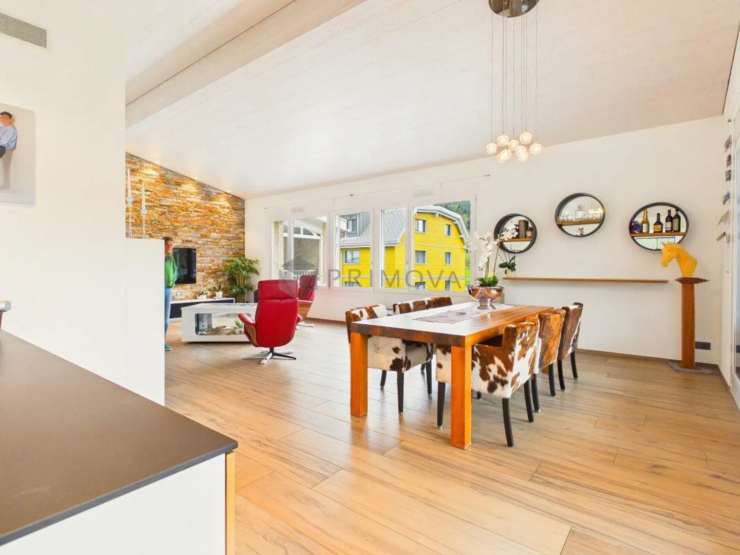 Vivere con carattere: Elegante sogno di 4,5 stanze con un'altezza di 6 m,... - Foto 2 di 10
