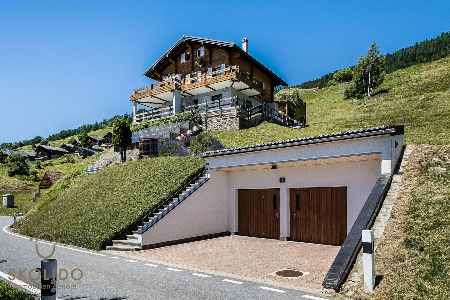 Chalet modernizzato con appartamento separato e vista panoramica - Foto 2 di 34