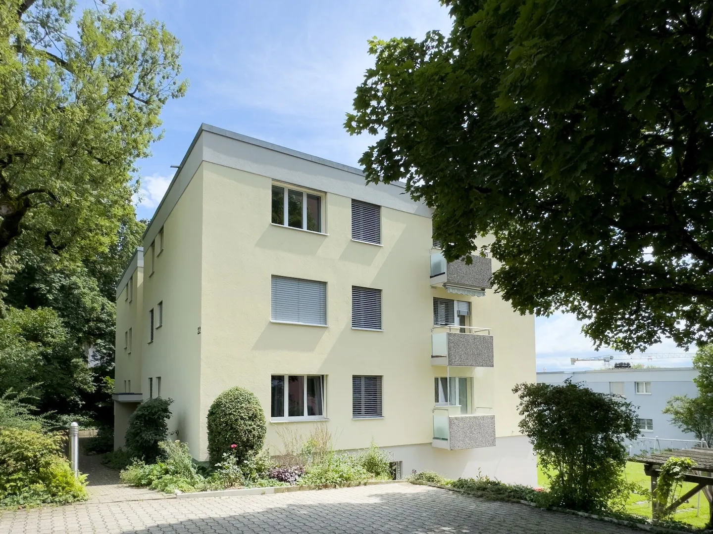 5-room condominium in a sunny and child-friendly residential area - Photo 28 of 32