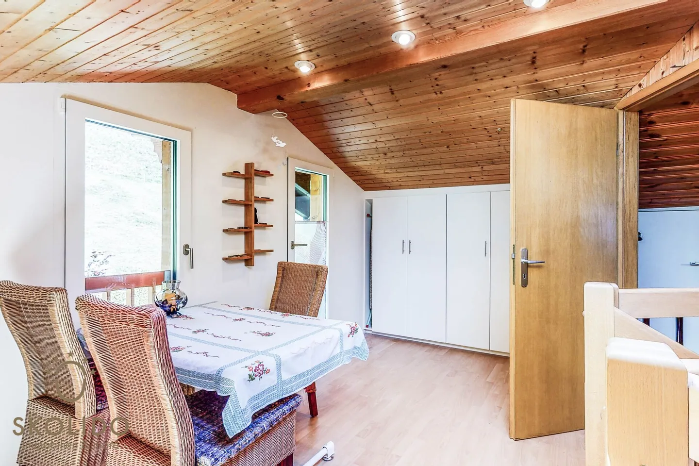 Chalet modernizzato con appartamento separato e vista panoramica - Foto 14 di 34
