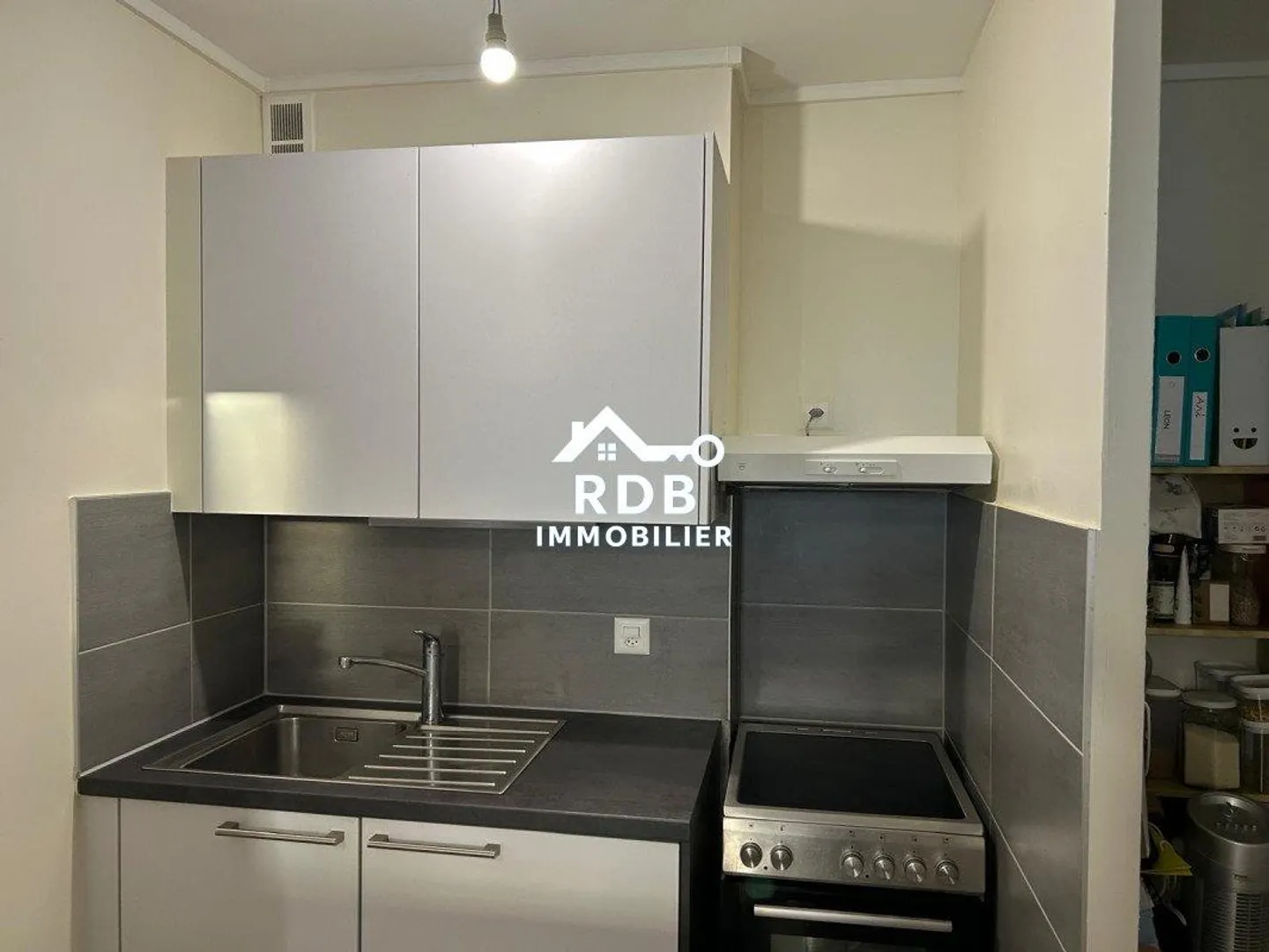 Appartamento di 1,5 locali al 2° piano senza ascensore situato a Carouge 1227 - Foto 3 di 3