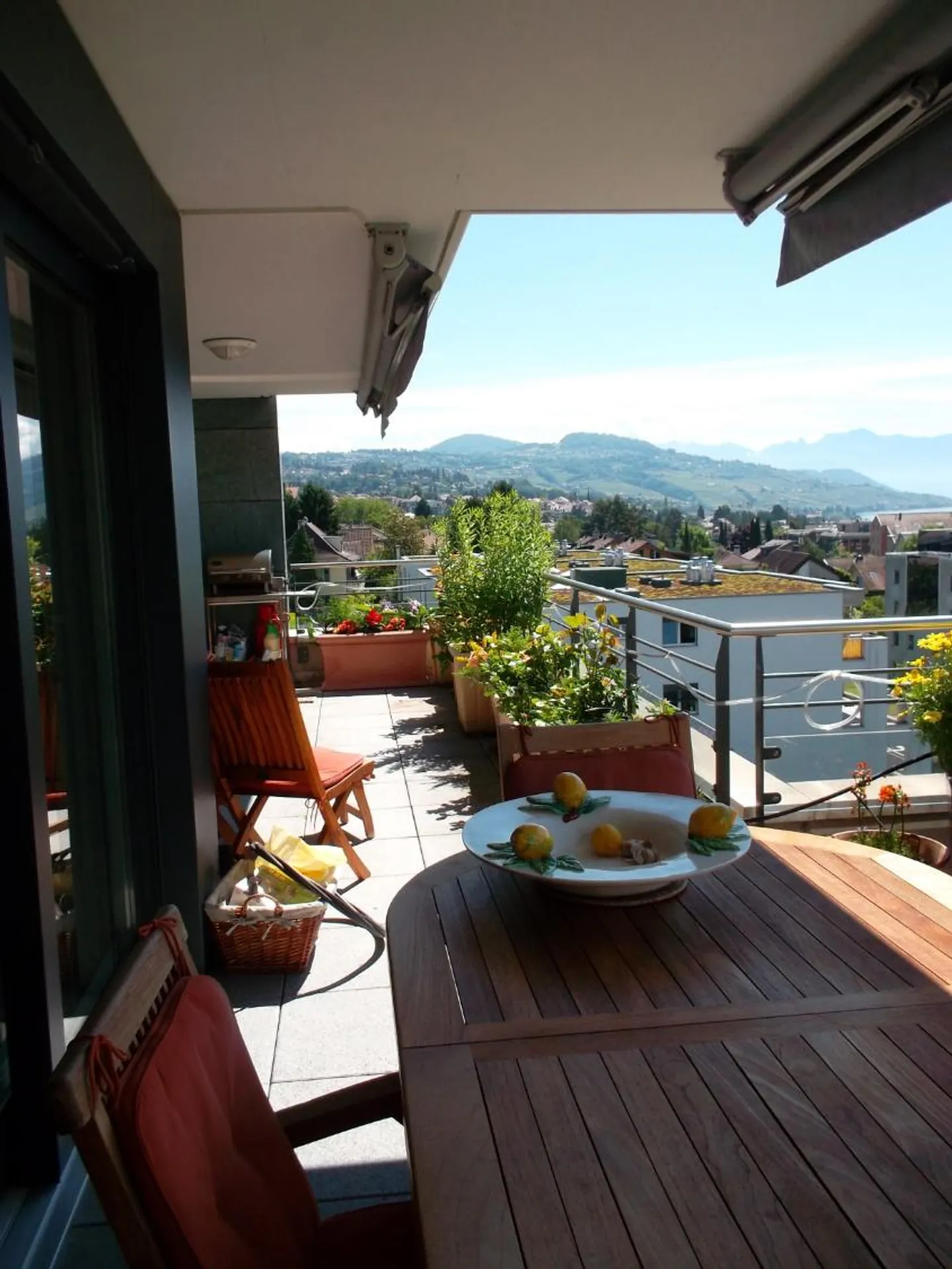 Charmante Wohnung mit Seeblick - Foto 7 von 8