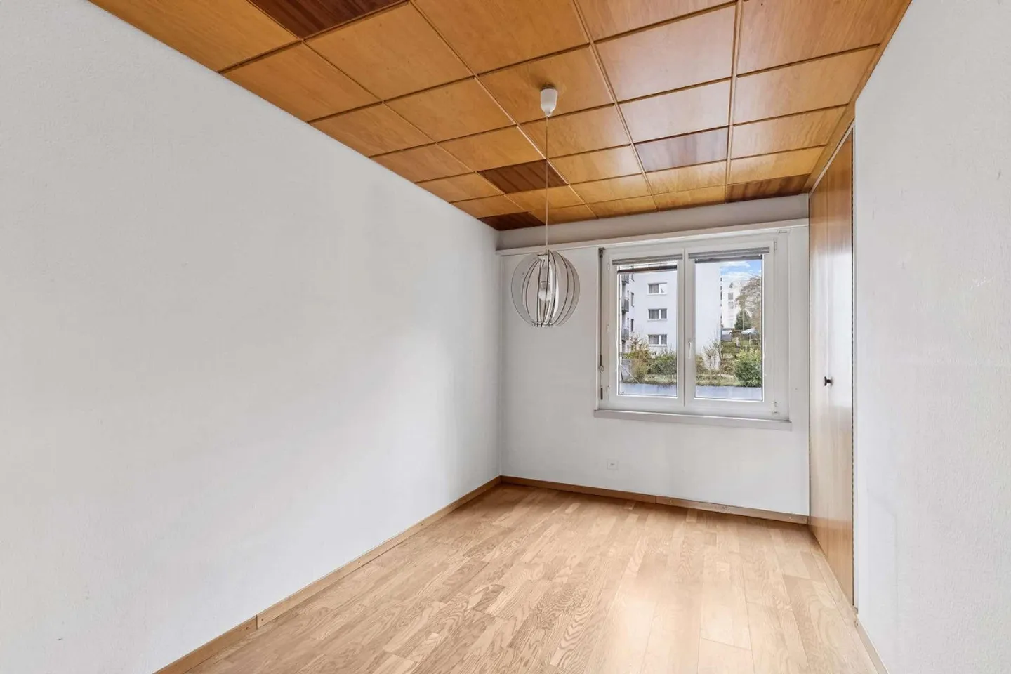 Appartement en copropriété de 4,5 pièces dans un quartier familial - Photo 6 sur 11