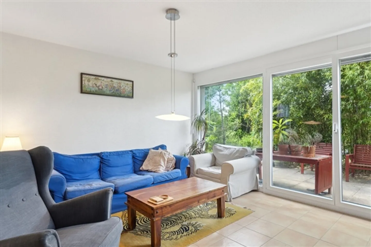 Panorama Perfection 5.5-Room Villa just a stone's throw from the train station - Photo 4 of 12