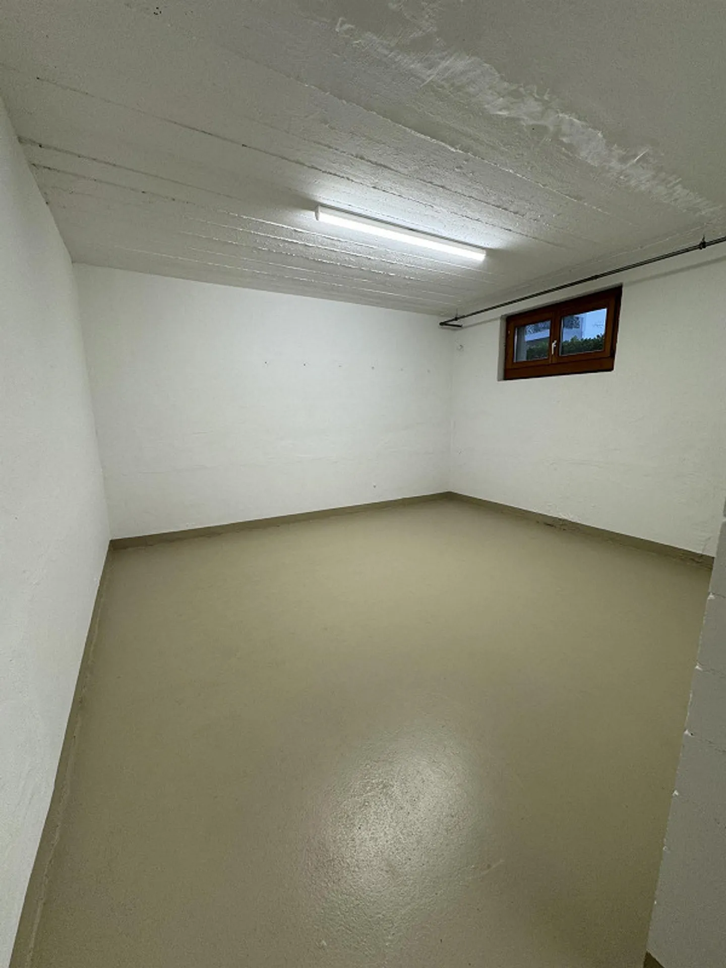 Stanza di stoccaggio - Foto 3 di 3