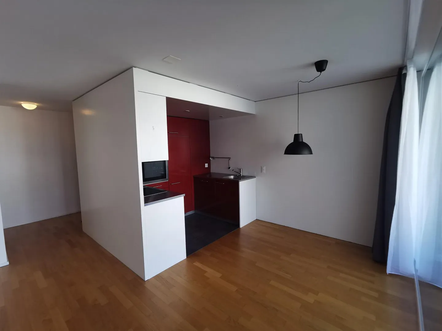 Grosszügige und helle 2.5-Zimmer Wohnung - Photo 3 sur 9