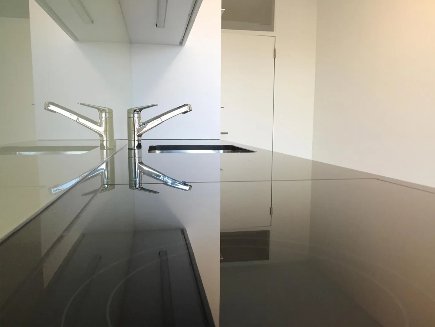 Appartement 2.5 pièces magnifique avec balcon - Photo 8 sur 12