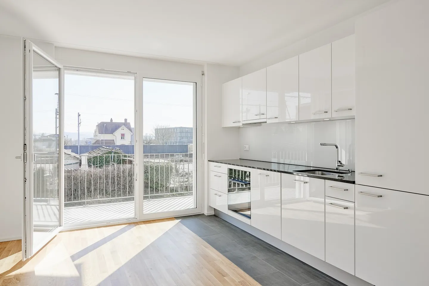 Attraktive 2.5 Zimmerwohnung - Foto 1 von 6