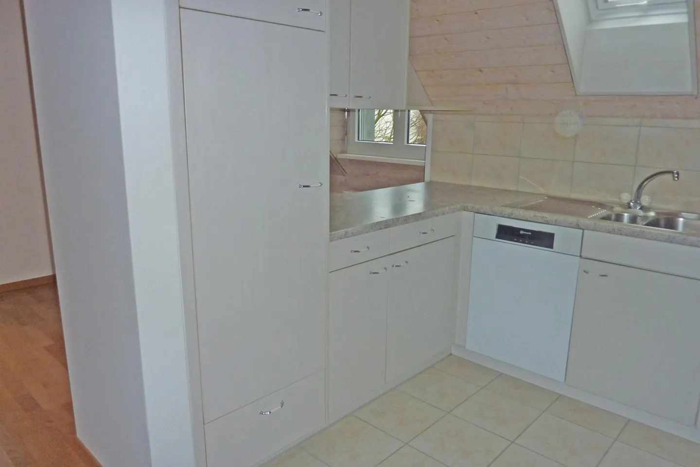 Wellness Oasis - Attractive Roof Maisonette Apartment! - Photo 5 of 11