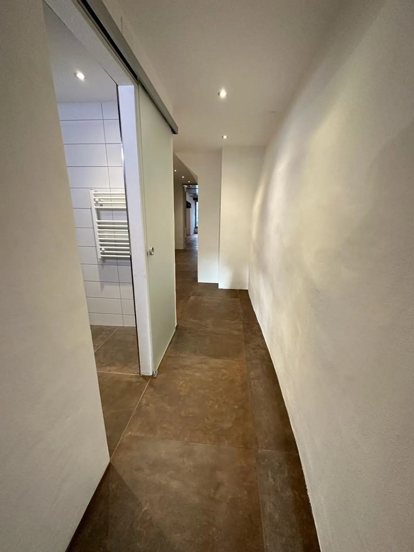 Charming Apartment in Biel's Old Town - Photo 4 of 9