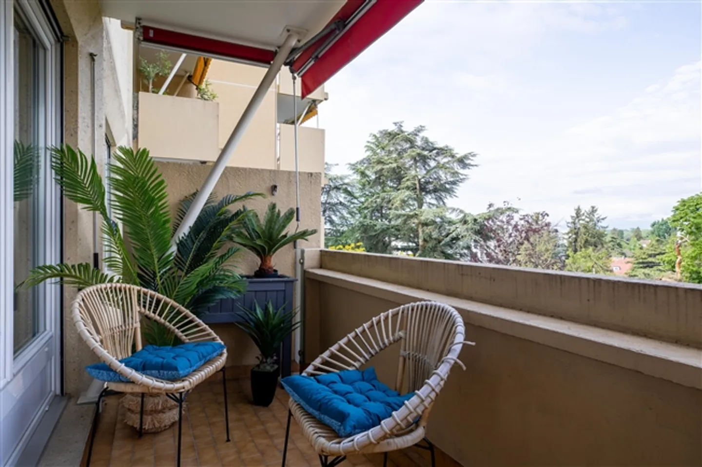 Modernes 1-Zimmer-Apartment mit Balkon und Parkplatz in Thônex, Genf - Foto 5 von 9