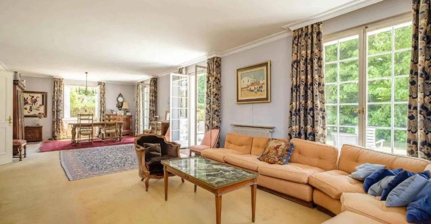 Exklusiv! Einfamilienhaus mit großem Potenzial - Foto 4 von 7