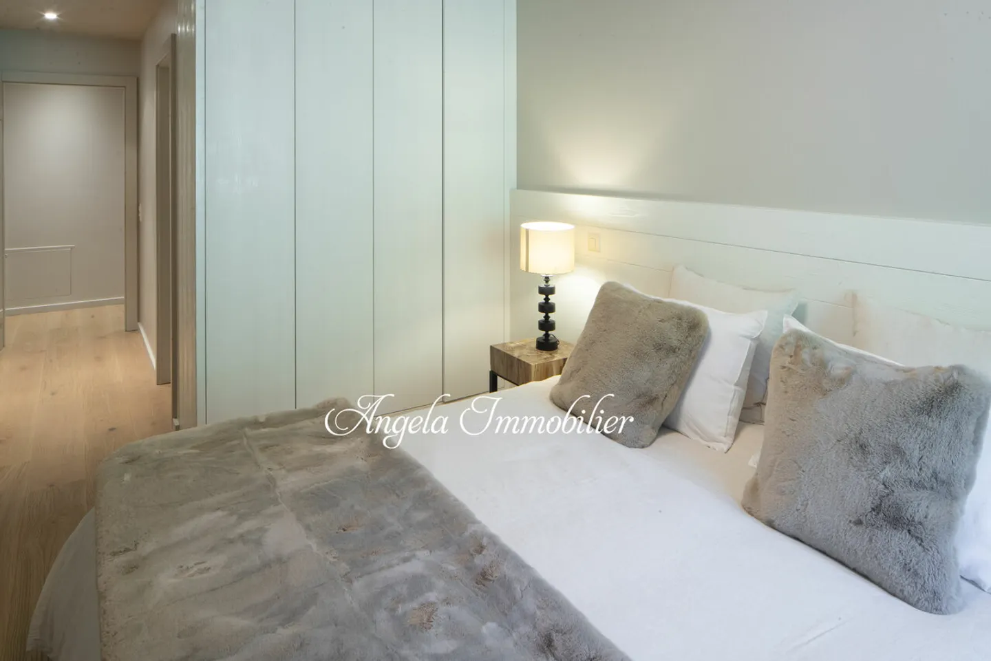 Appartement de Luxe avec Jardin - Photo 12 sur 17