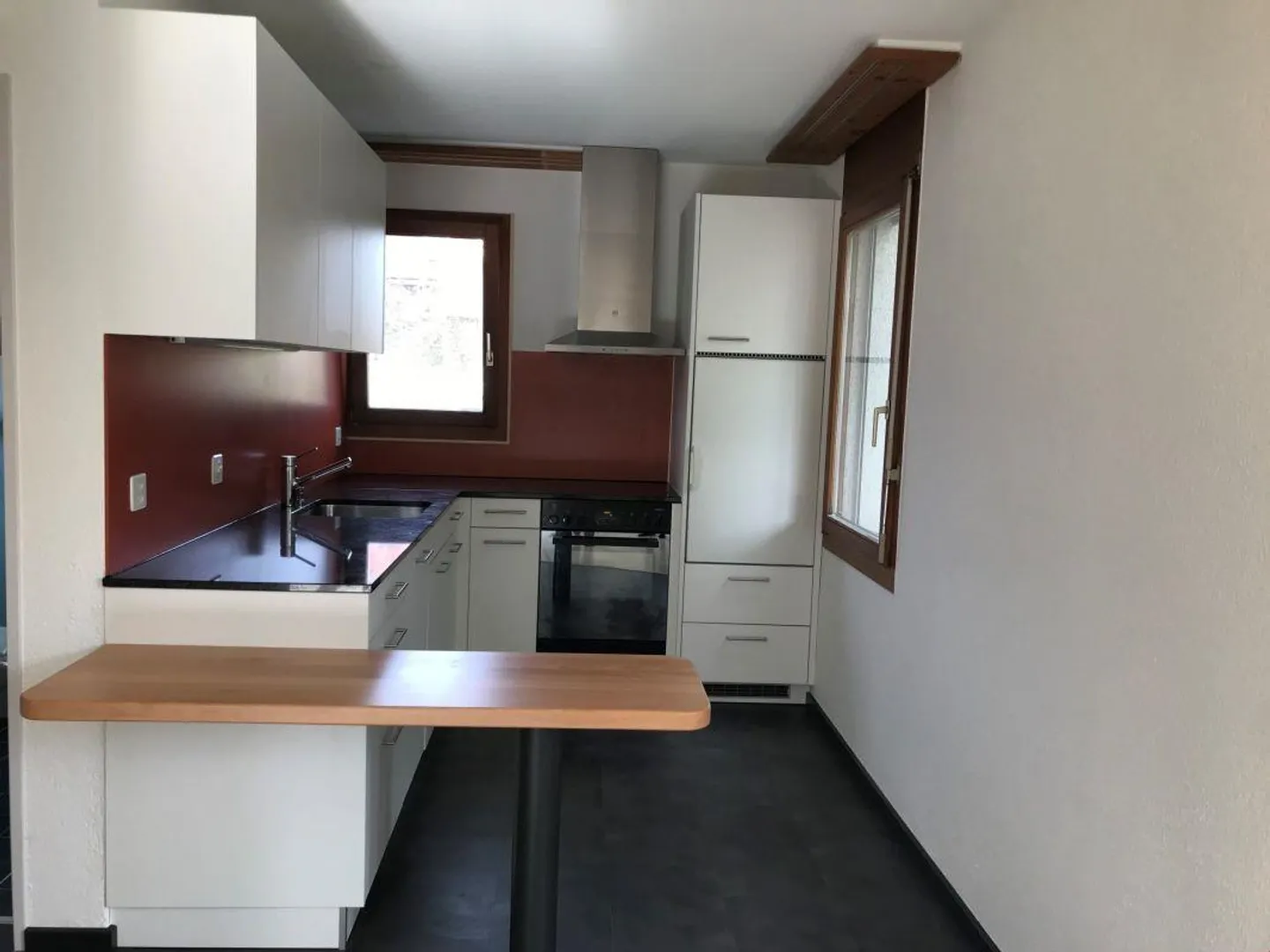 Appartement 1.5 pièces dans un emplacement calme et ensoleillé - Photo 2 sur 9