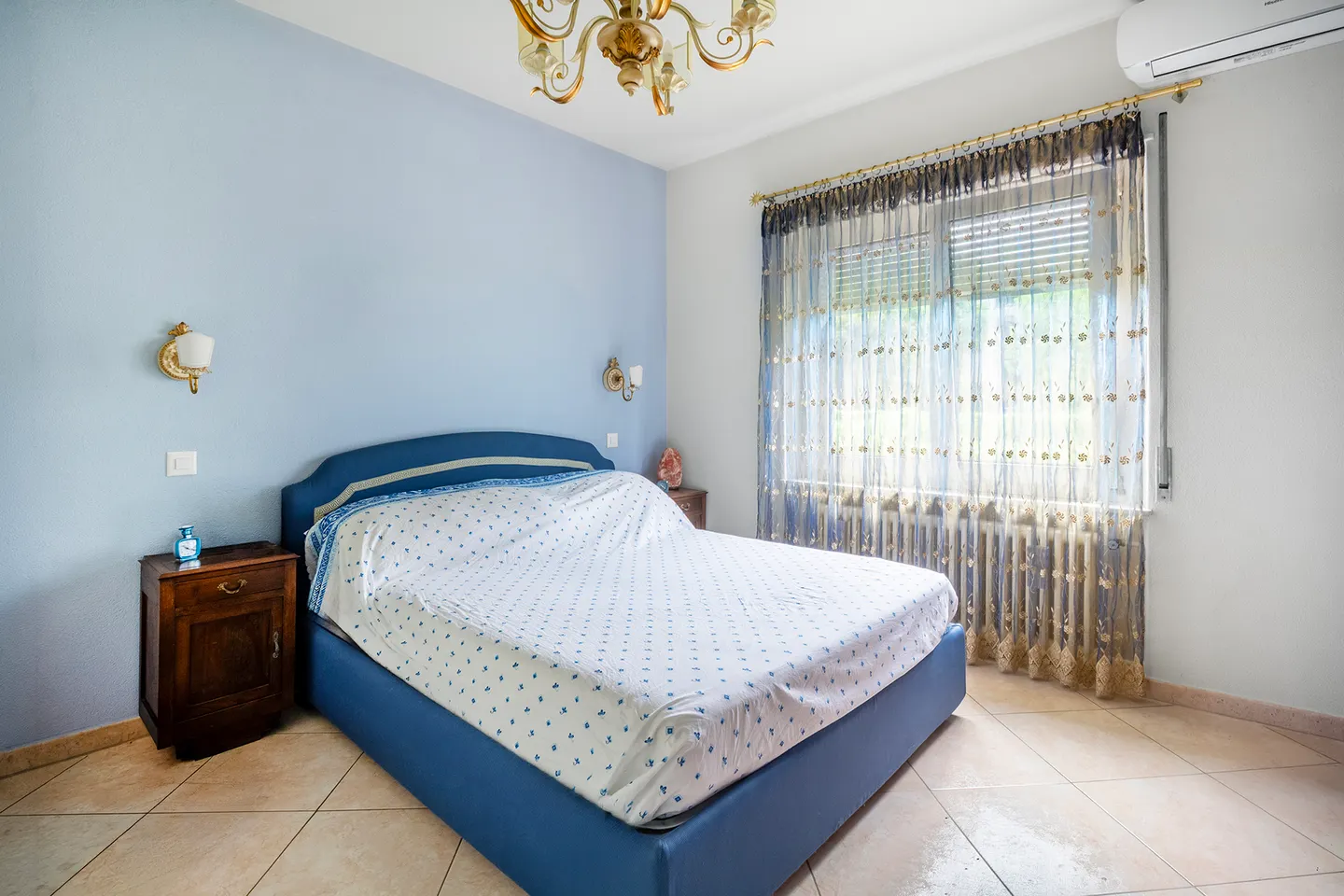 Maison semi-détachée spacieuse : idéale pour deux familles ou pour ceux qui recherchent le total... - Photo 5 sur 11