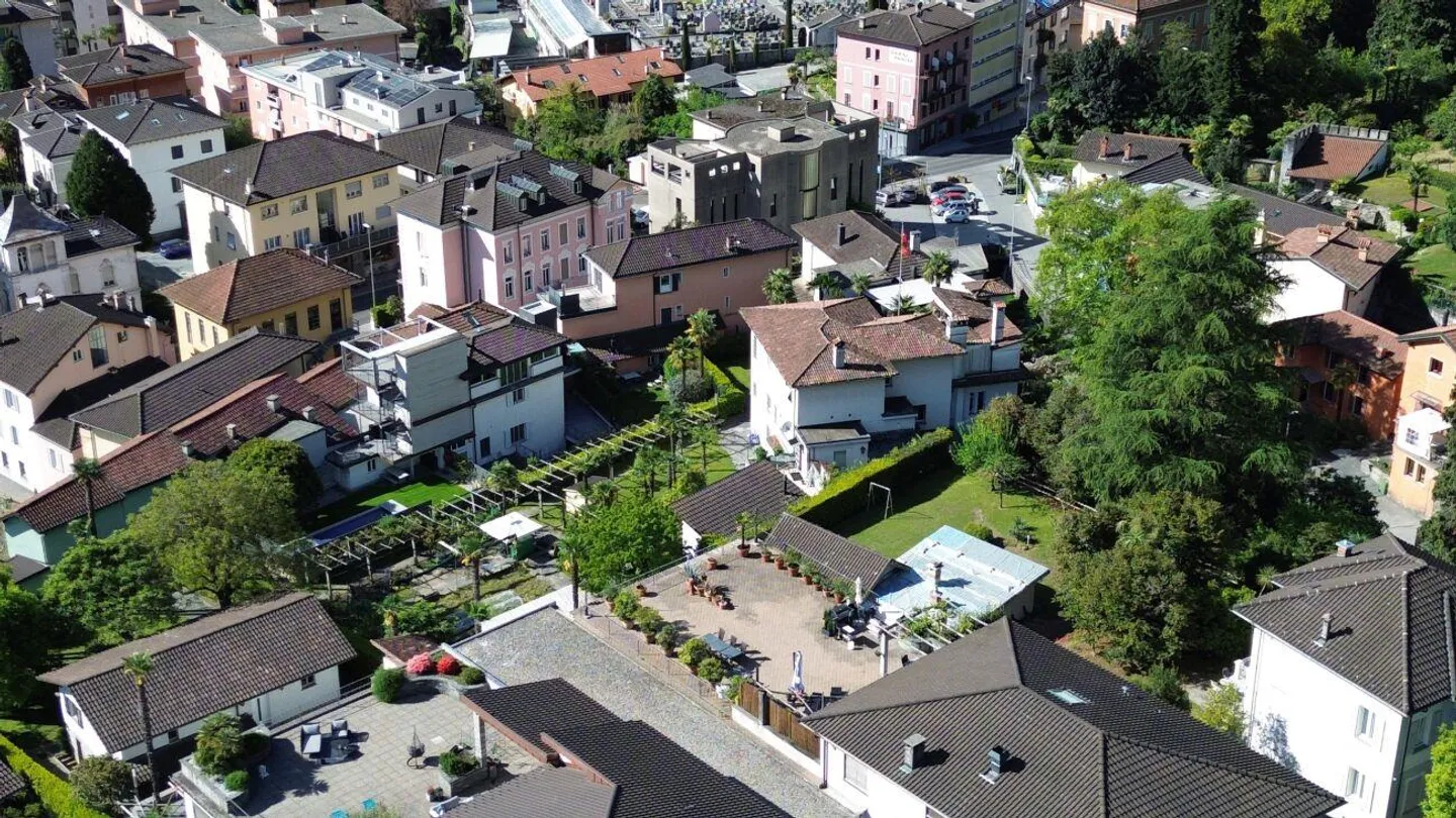 Oasis de Charme : Appartement Vintage Élégant avec Jardin - Photo 4 sur 13