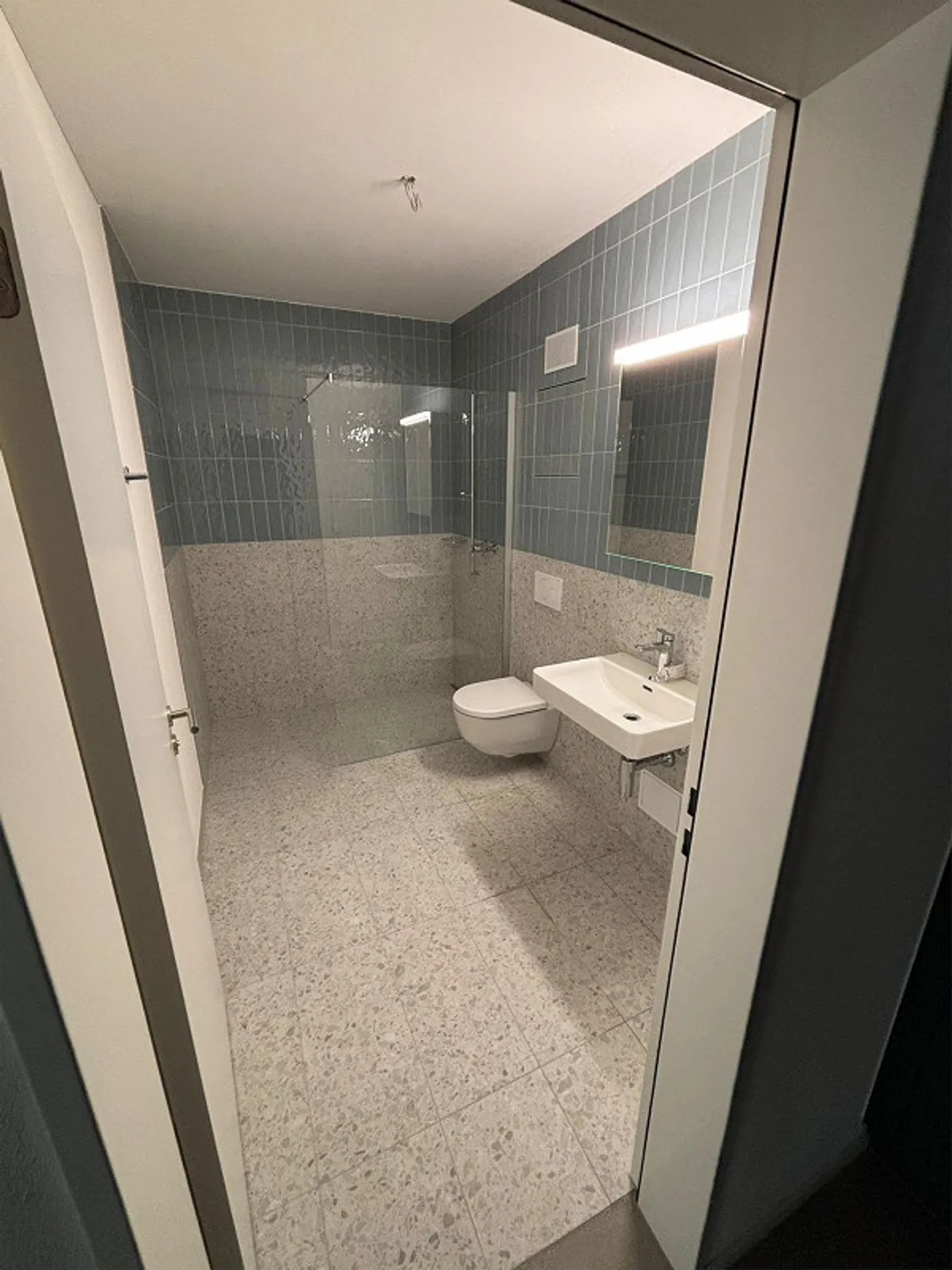 2.5 Room Apartment - Photo 5 of 9