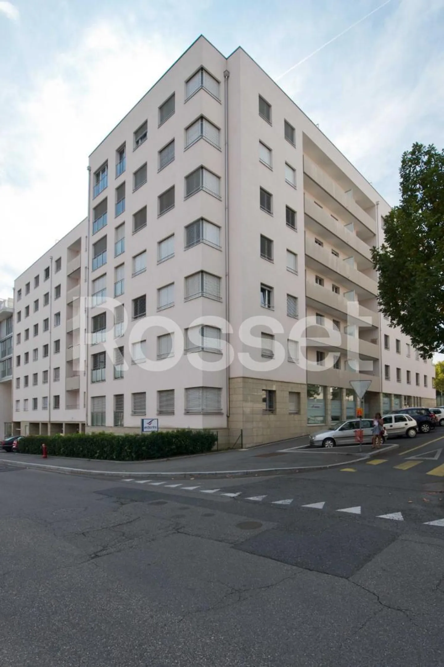 Appartement moderne aux Nations-Unies - Photo 1 sur 1