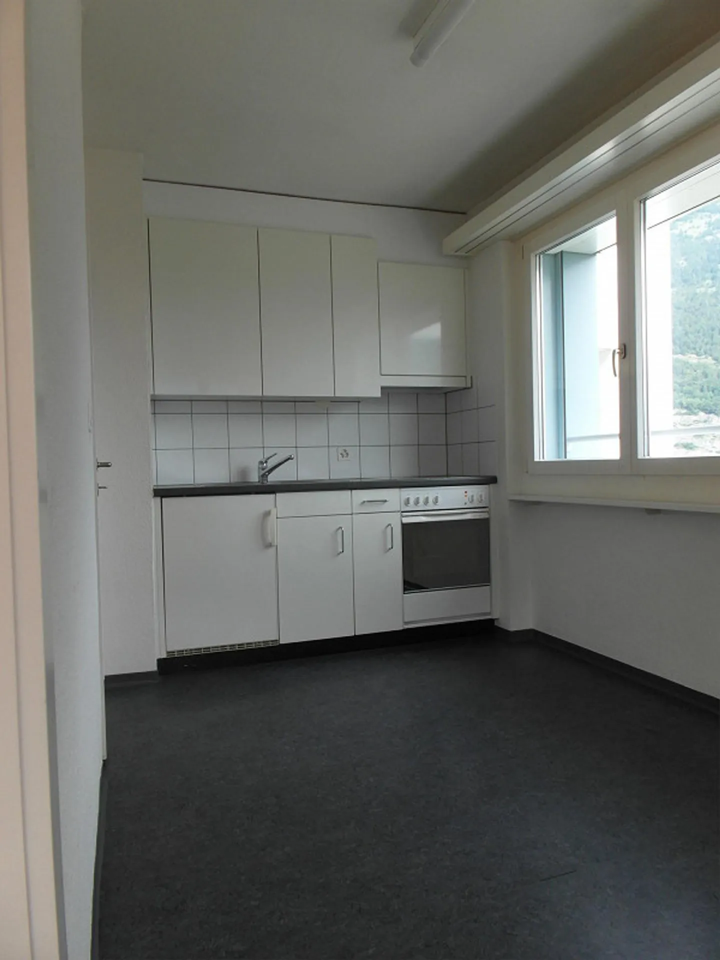 Vivere in una zona residenziale privilegiata - Foto 2 di 4