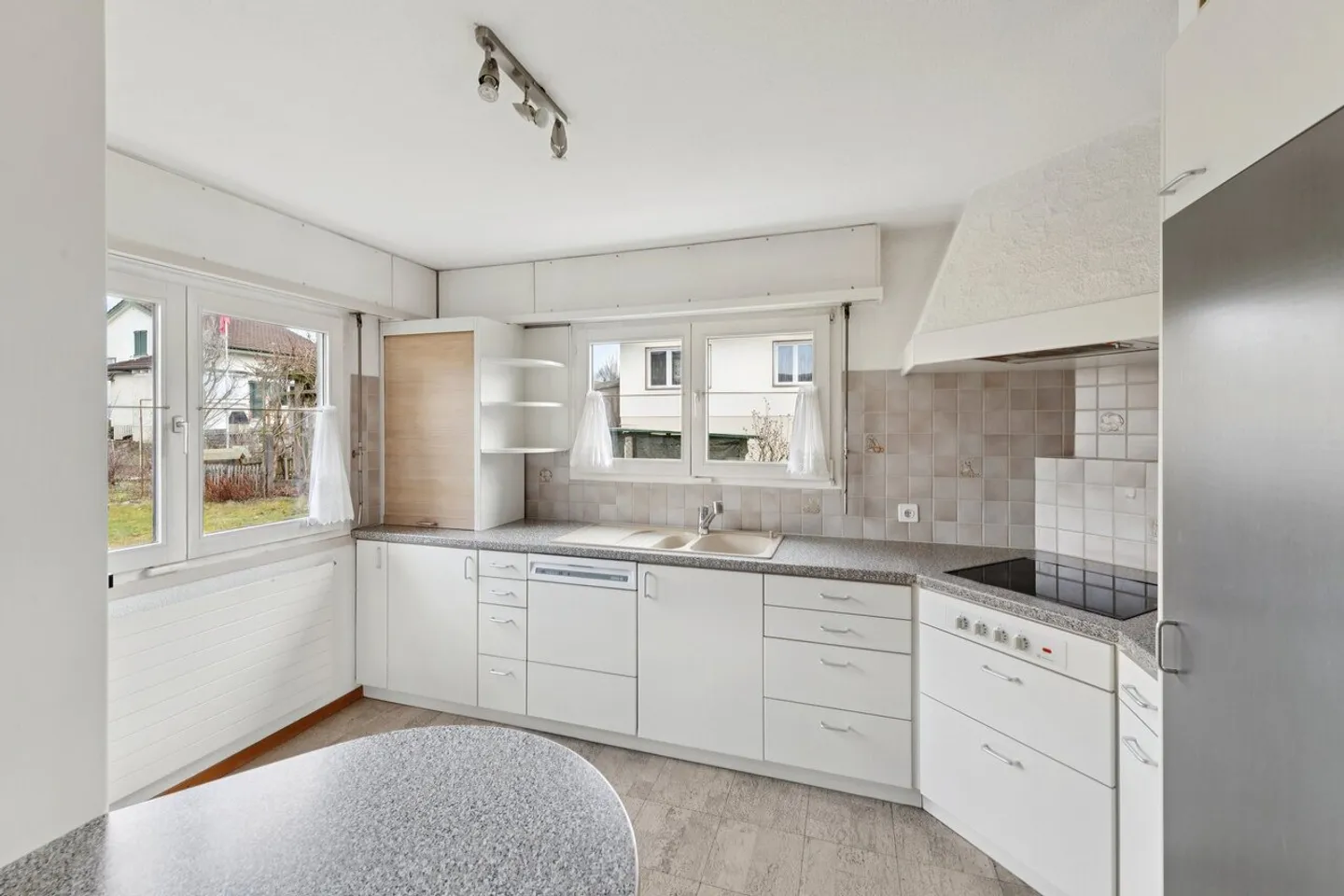 Charmantes Familienhaus in ruhiger Lage - Foto 3 von 8