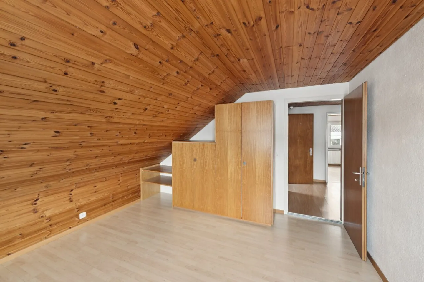 Charmantes Familienhaus in ruhiger Lage - Foto 6 von 8