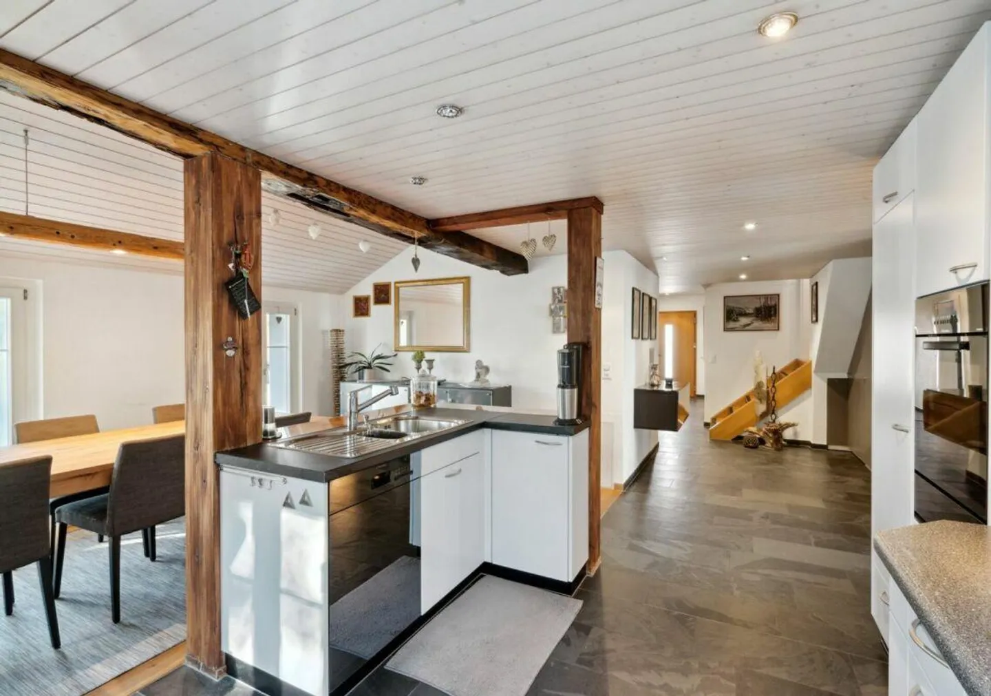 grosse 5.5-Zimmer-Maisonettewohnung - Foto 1 von 15