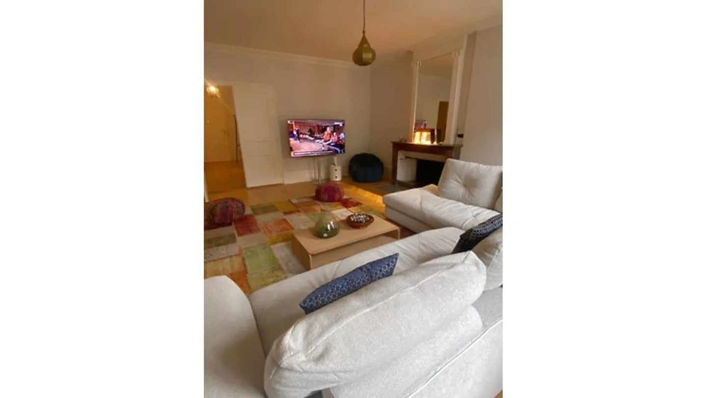 4½ ZIMMER WOHNUNG IN GENF - ZENTRUM, MÖBLIERT, BEFRISTET - Foto 2 von 9