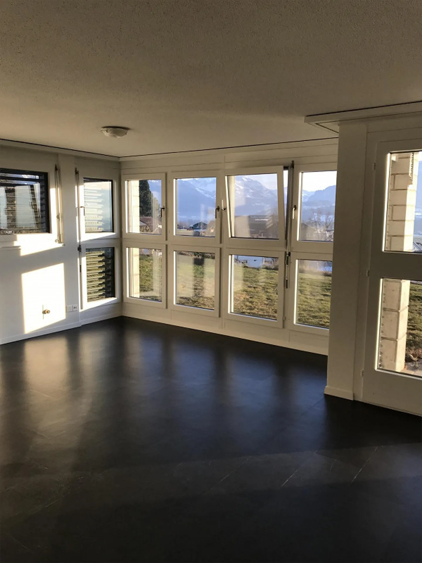 Ruhige 1-Zimmer-Einliegerwohnung mit Seesicht - Foto 5 von 9