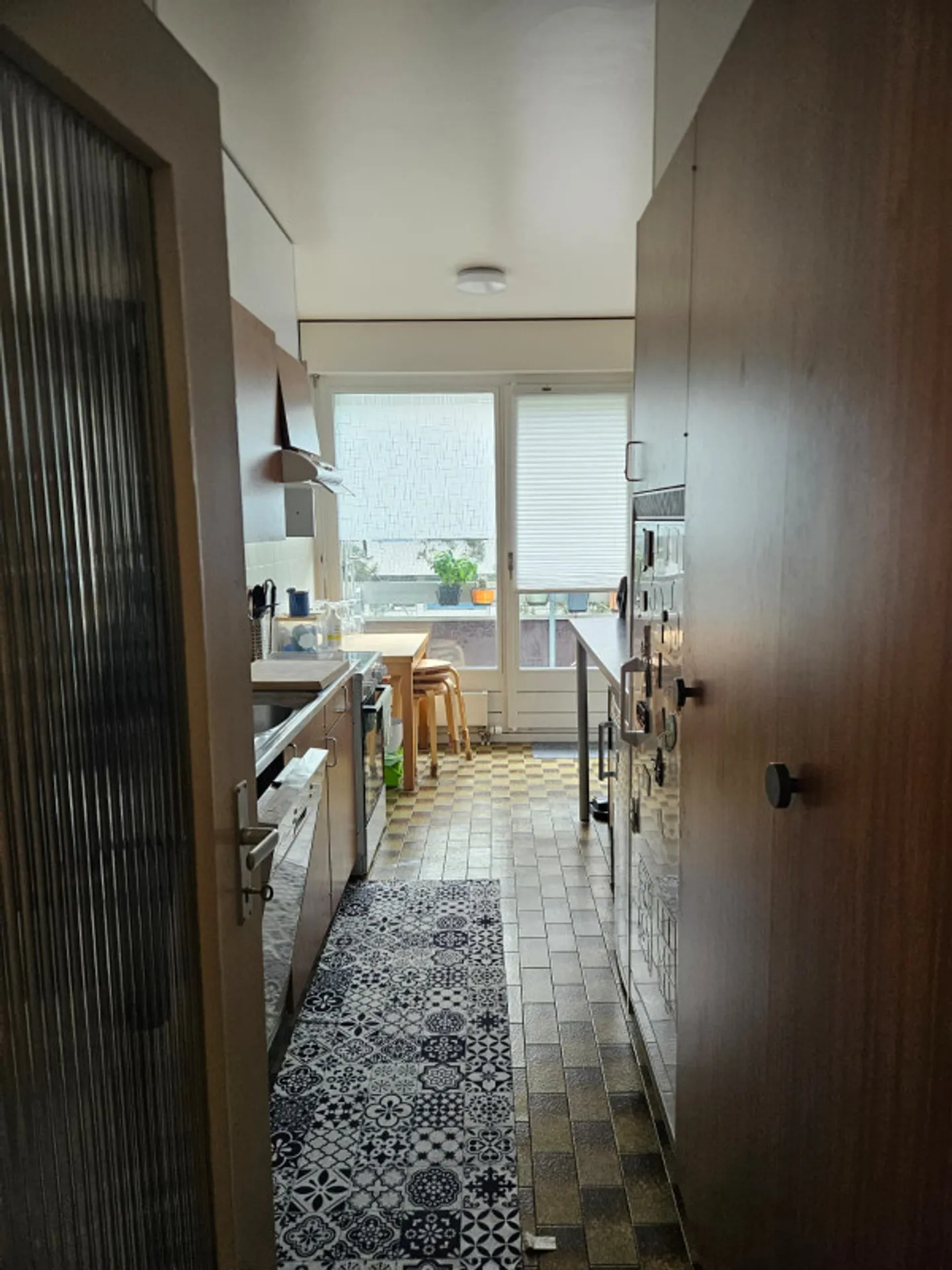 Charming Apartment in Geneva - Photo 3 of 8
