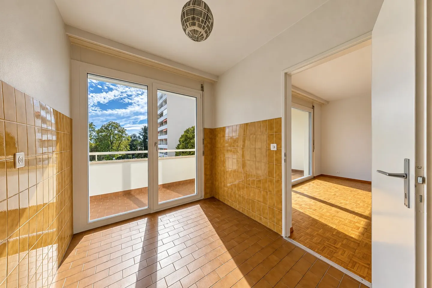 Charming Apartment in Versoix - Photo 4 of 7