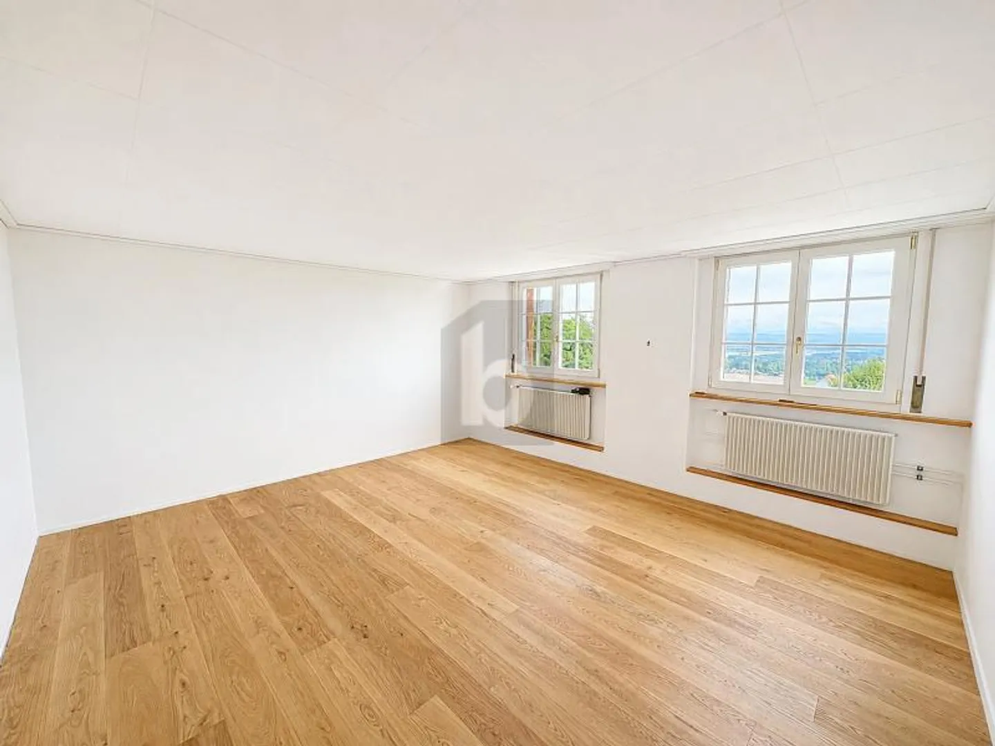 GRÜNE OASE MIT PANORAMABLICK - FRISCH RENOVIERT - Foto 4 di 6