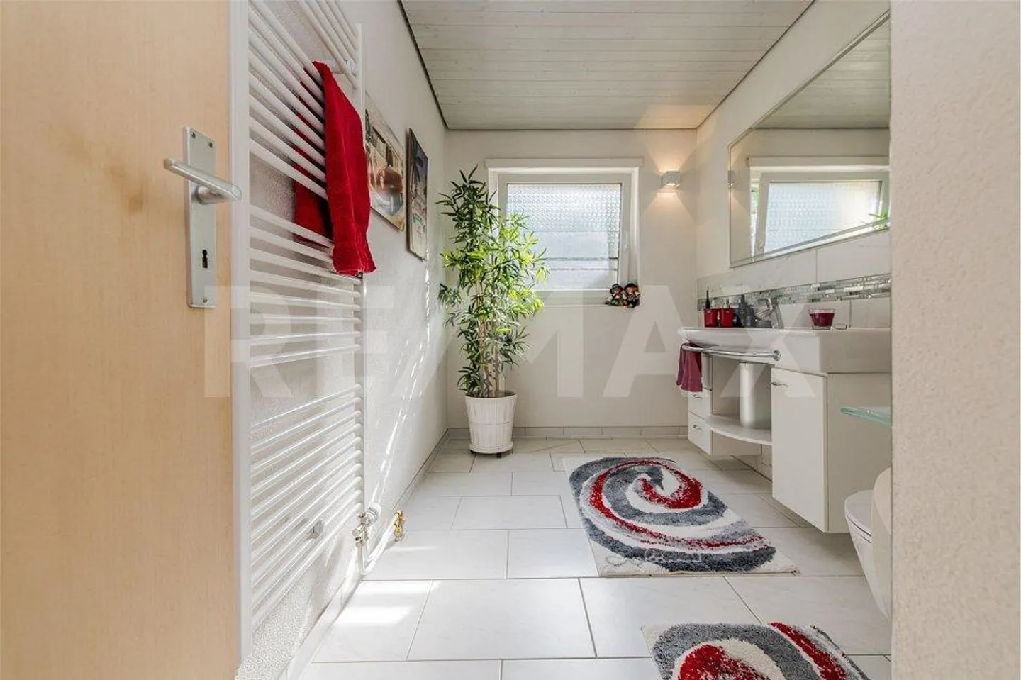 Maison individuelle de 5 pièces dans un emplacement privilégié - Photo 6 sur 12