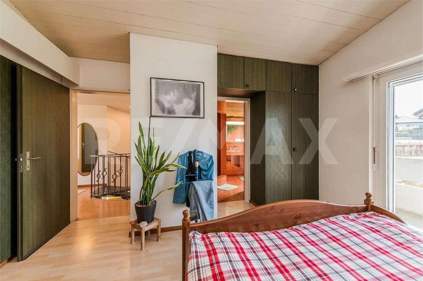 Maison individuelle de 5 pièces dans un emplacement privilégié - Photo 7 sur 12