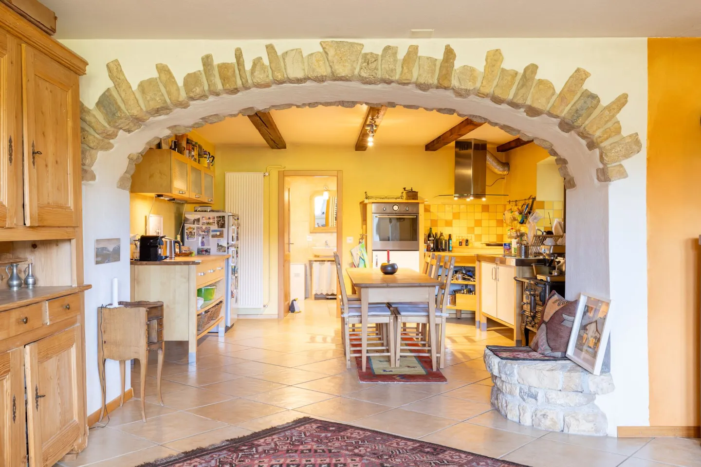 Authentisches Jurahaus mit Ausbaupotenzial und grossem Umschwung - Foto 7 von 11