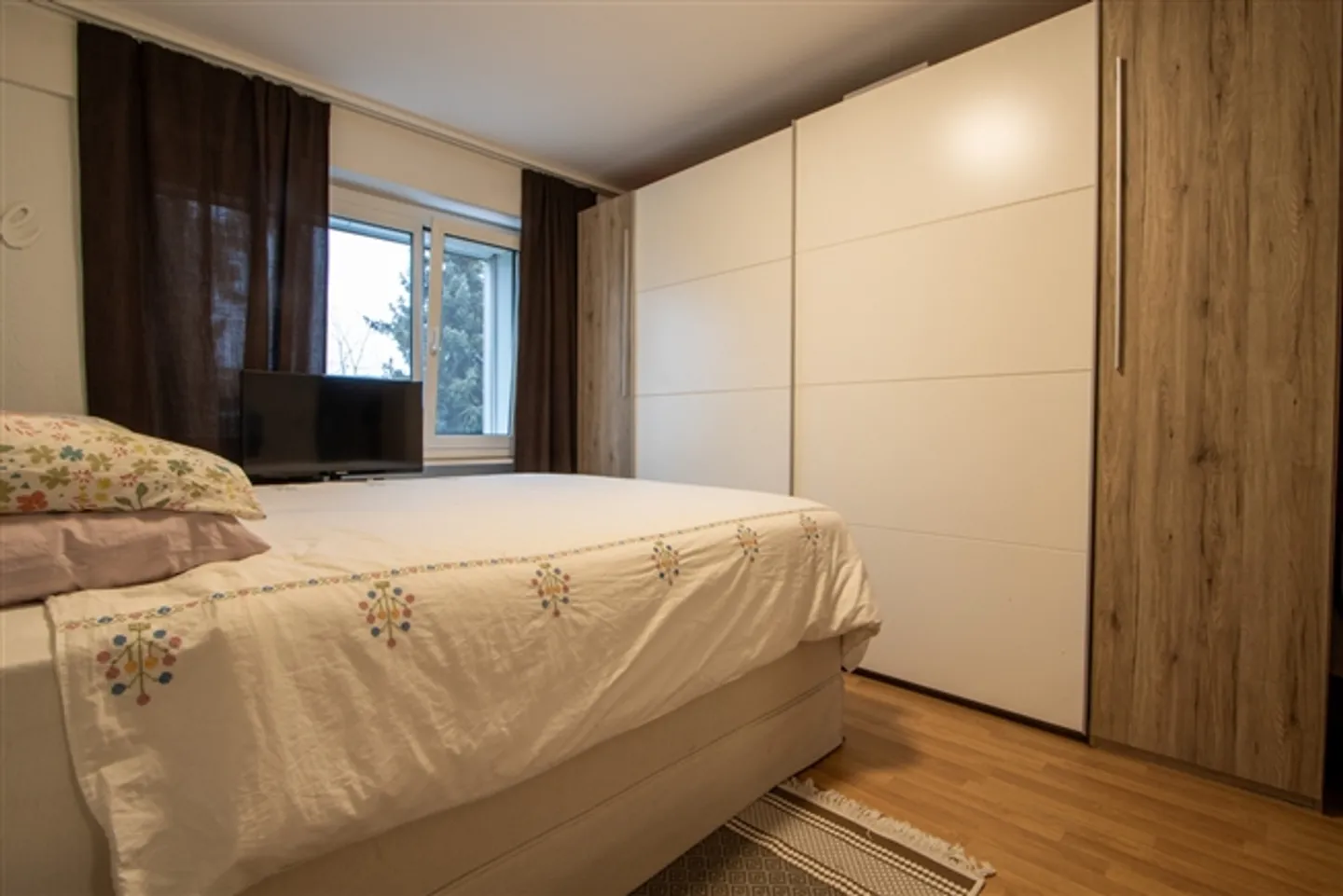 Central 3.5-room apartment with balcony in Lyss - Photo 7 of 9