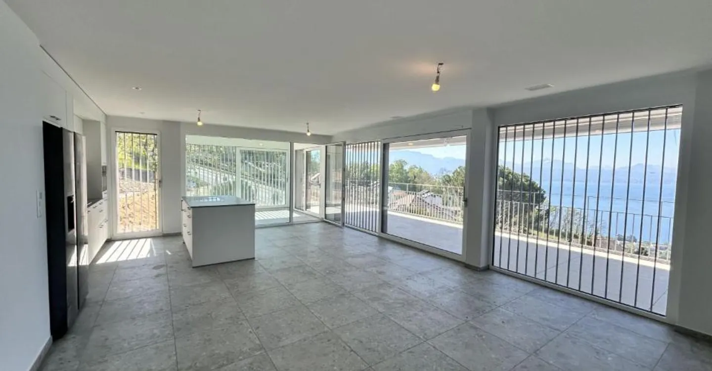 Lake Geneva as a residence... - Photo 6 of 10