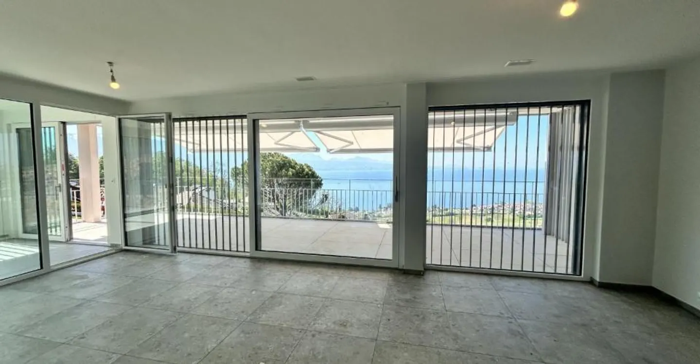 Lake Geneva as a residence... - Photo 7 of 10