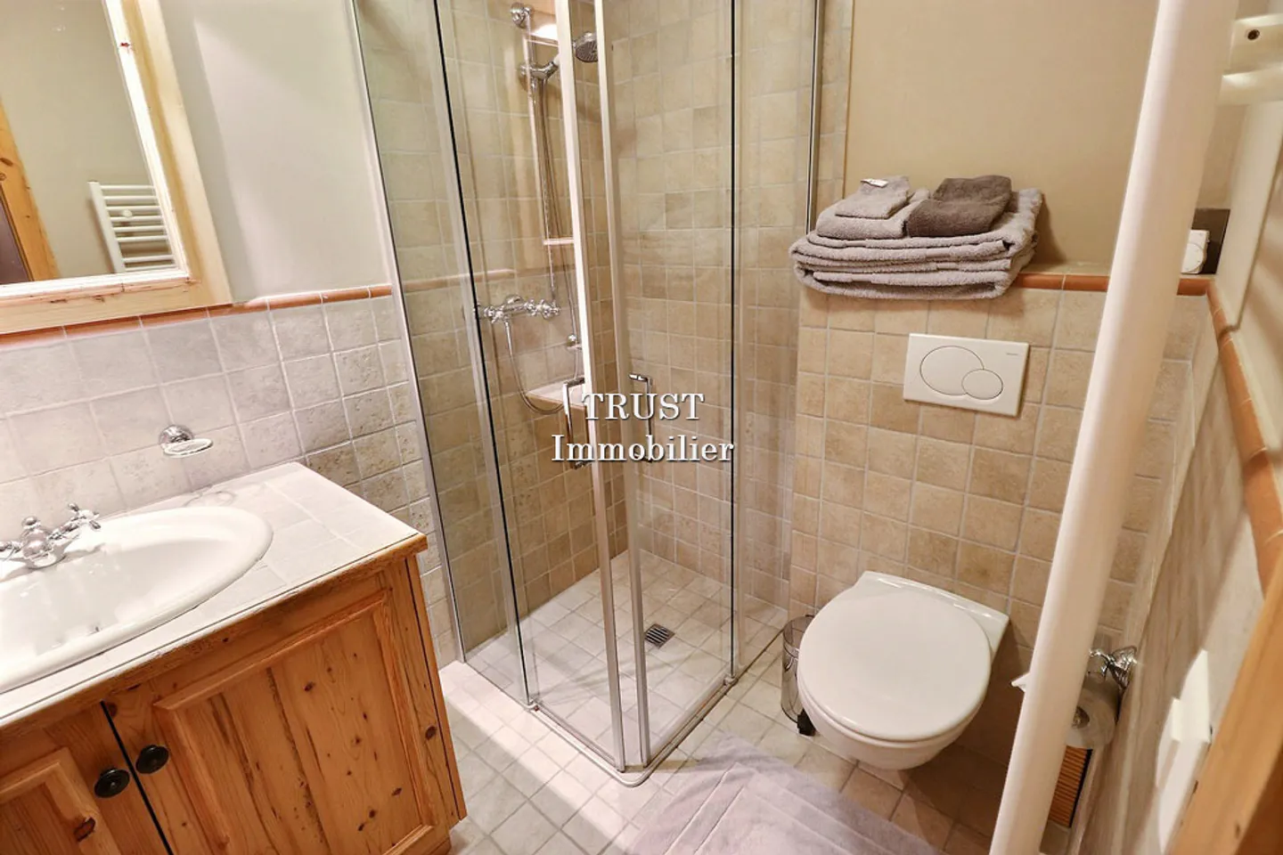 4036. Magnificent high-end apartment on the Golf Road - Photo 9 of 11