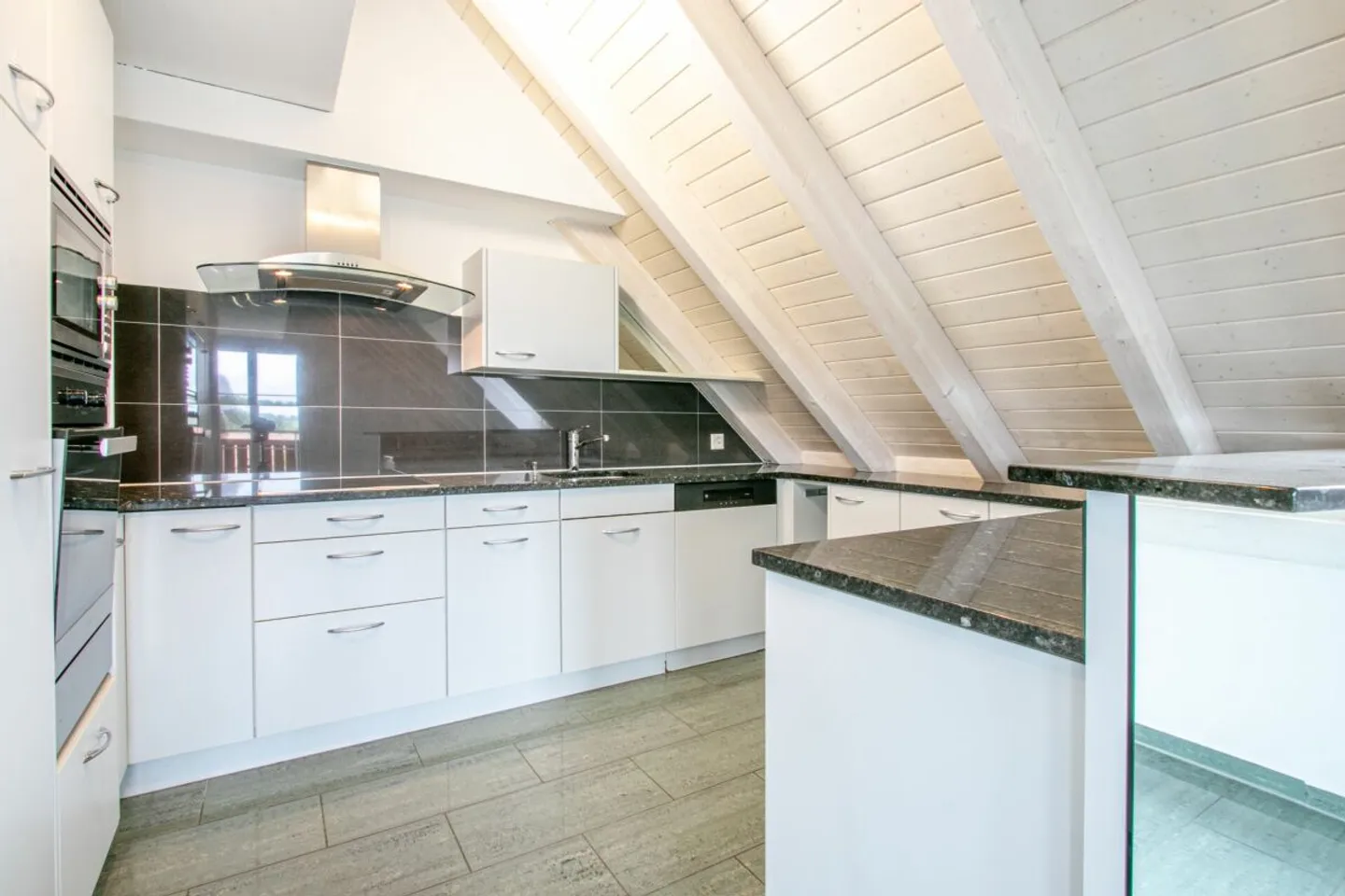 Appartamento duplex di 6,5 stanze con vista - Foto 5 di 19