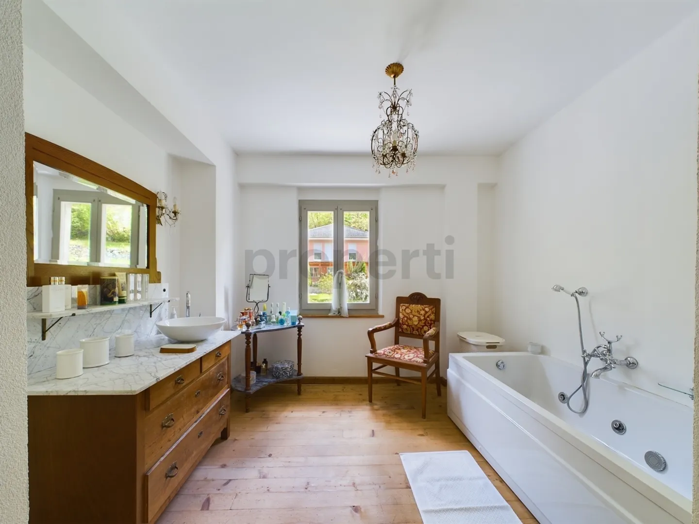 Maison plurifamiliale pittoresque avec terrain au cœur de la Val di B... - Photo 4 sur 13