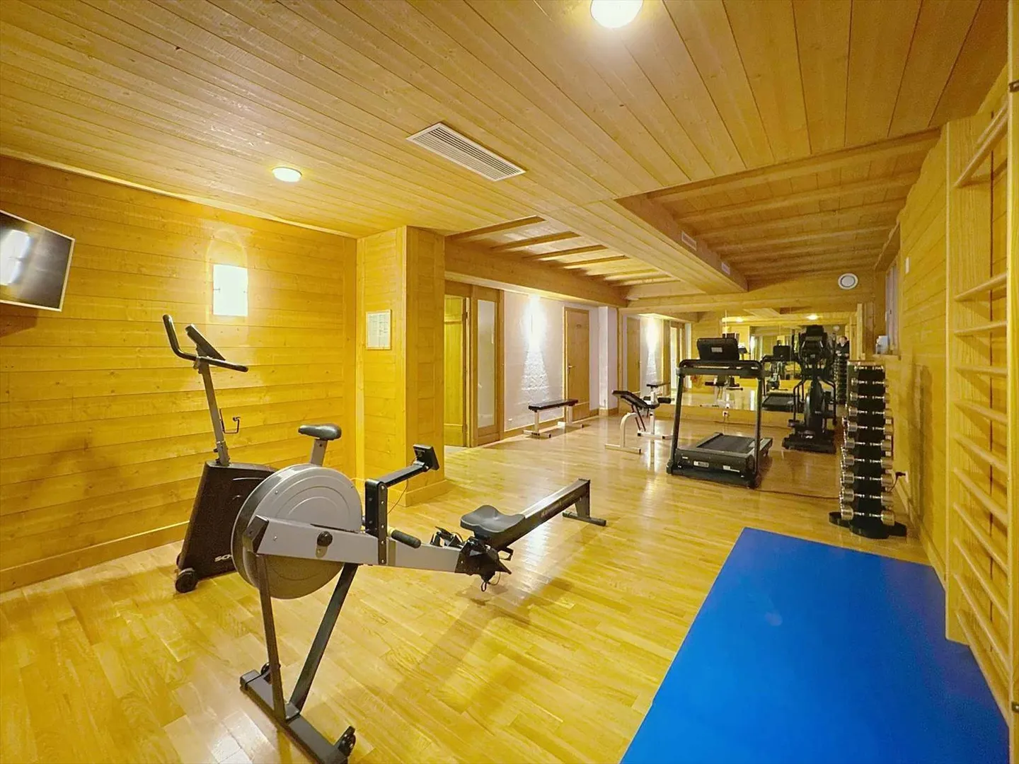 Magnifico appartamento di 5,5 locali con vista molto bella vicino al centro - Foto 10 di 12