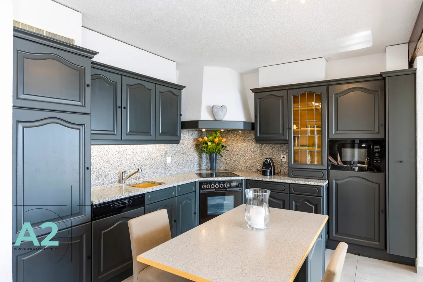 LOCATION A L'ANNEE : Villa  A 5 minutes en voiture de Crans-Montana - Foto 13 di 21