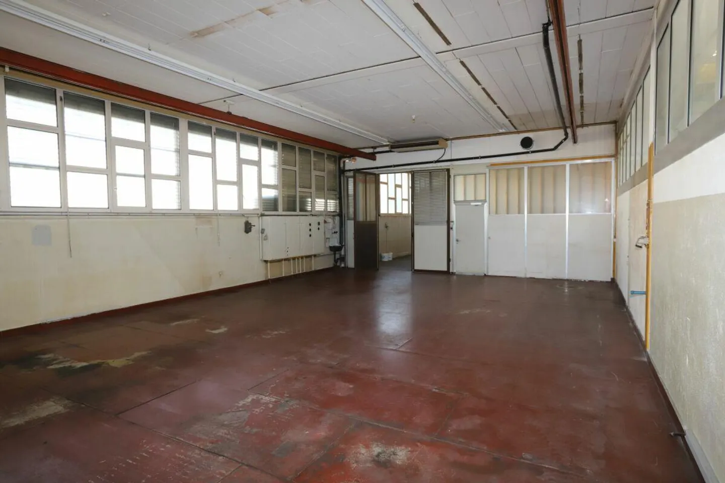 Geräumige Gewerbefläche in Aadorf - Foto 2 von 14