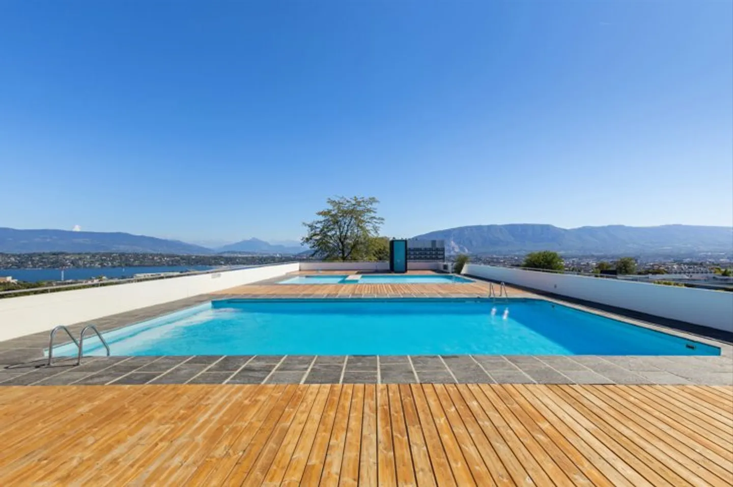 Esclusività - Appartamento 4 locali completamente ristrutturato - Foto 5 di 7